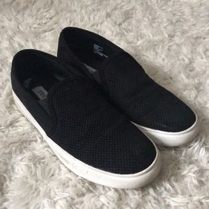 Steve Madden Zarayy Slip On Sneaker